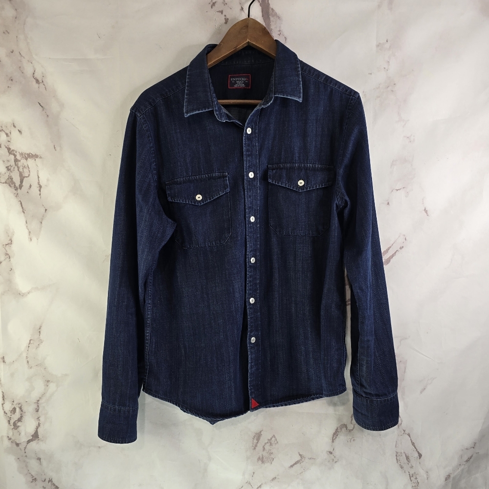 Untuckit Shirt Men Medium Blue Chambray Button Up Dark Wash Slim Fit Denim Dark